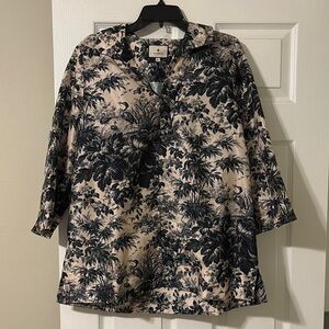 Tuckernuck Black and Cream Floral Top